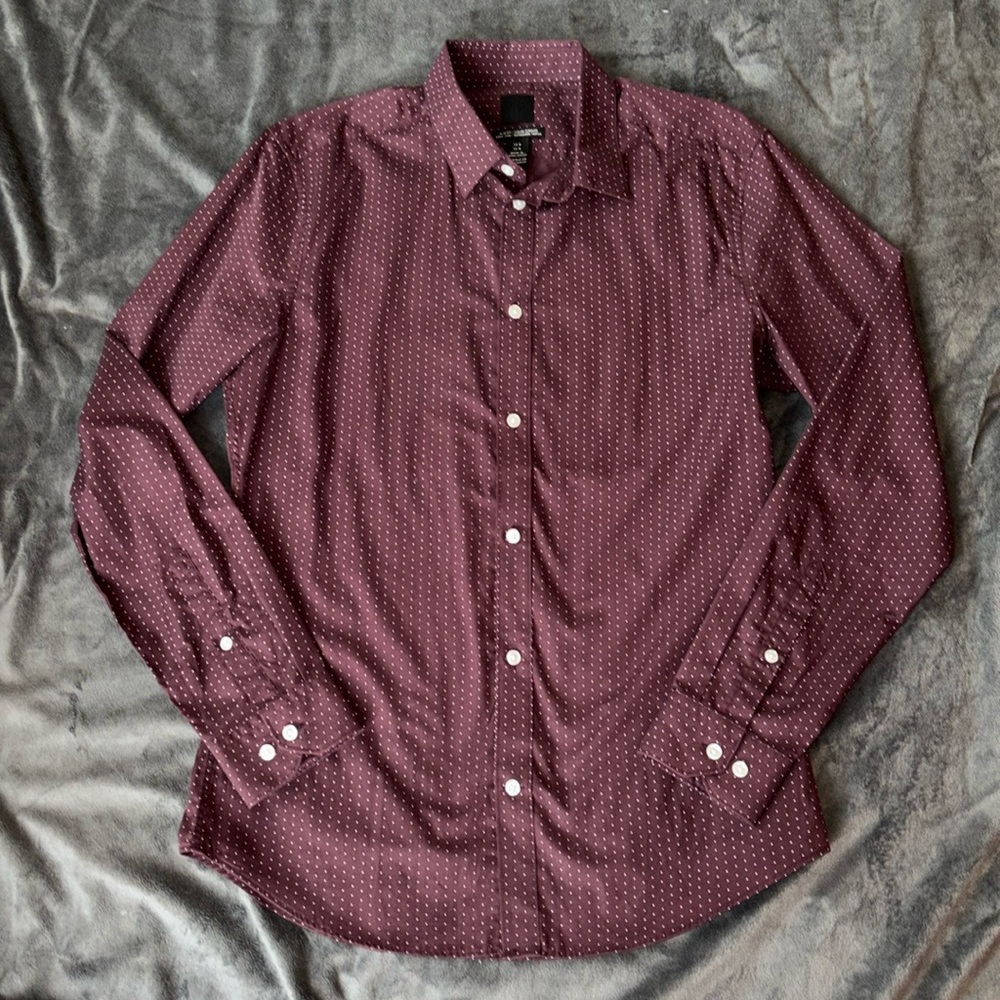 H&M plum dress shirt with white polka dots
